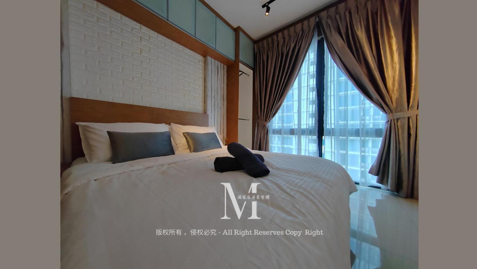 Trefoil Setia 30# Muji 原木 #2 Bedroom #1-4pax # Setia Mall *