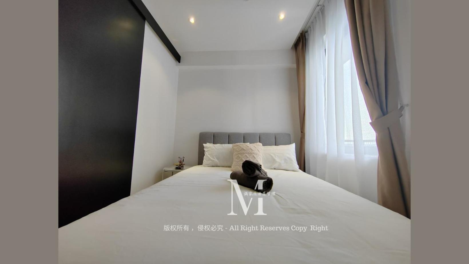 Apartment Trefoil Setia 30# Muji 原木 #2 Bedroom #1-4pax # Setia Mall Shah Alam