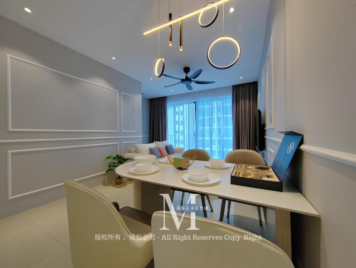 Trefoil Setia 30# Muji 原木 #2 Bedroom #1-4pax # Setia Mall * Shah Alam