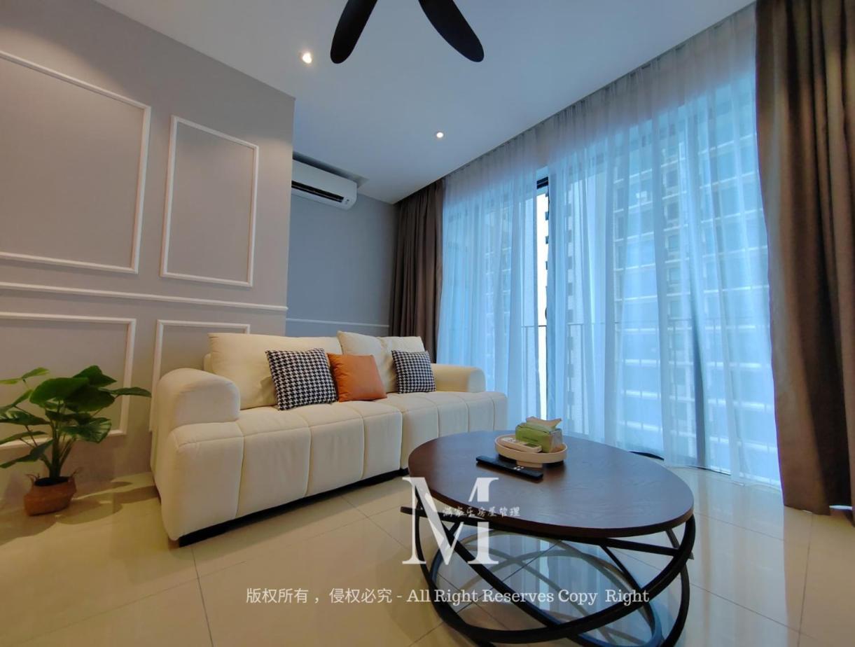 Trefoil Setia 30# Muji 原木 #2 Bedroom #1-4pax # Setia Mall *