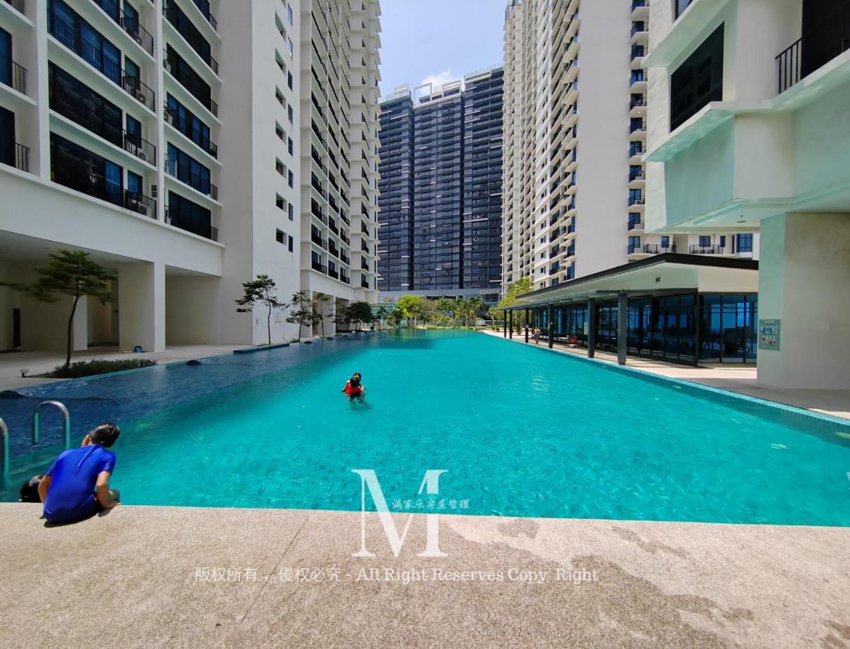 Trefoil Setia 30# Muji 原木 #2 Bedroom #1-4pax # Setia Mall Pangsapuri *