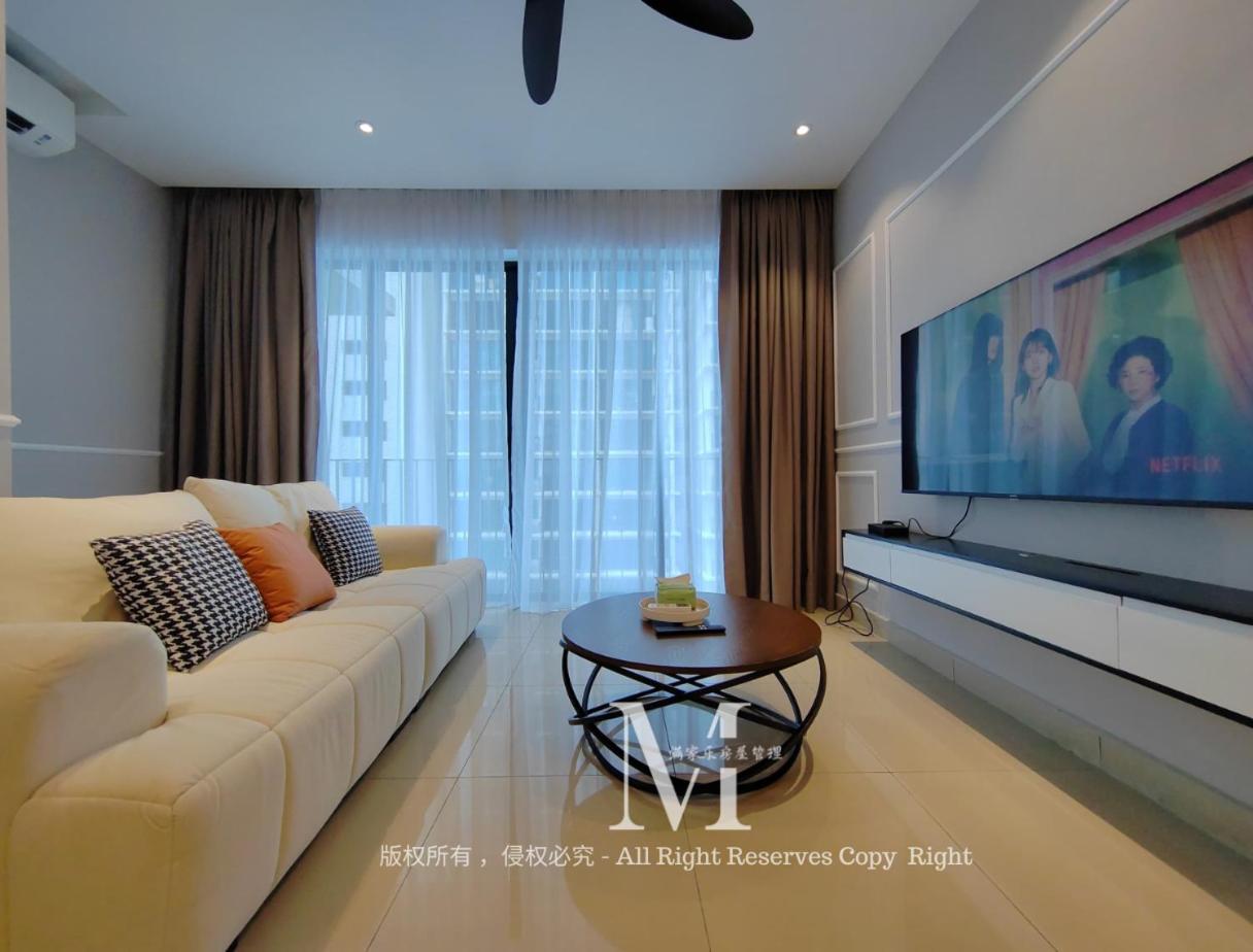 Trefoil Setia 30# Muji 原木 #2 Bedroom #1-4pax # Setia Mall * Shah Alam